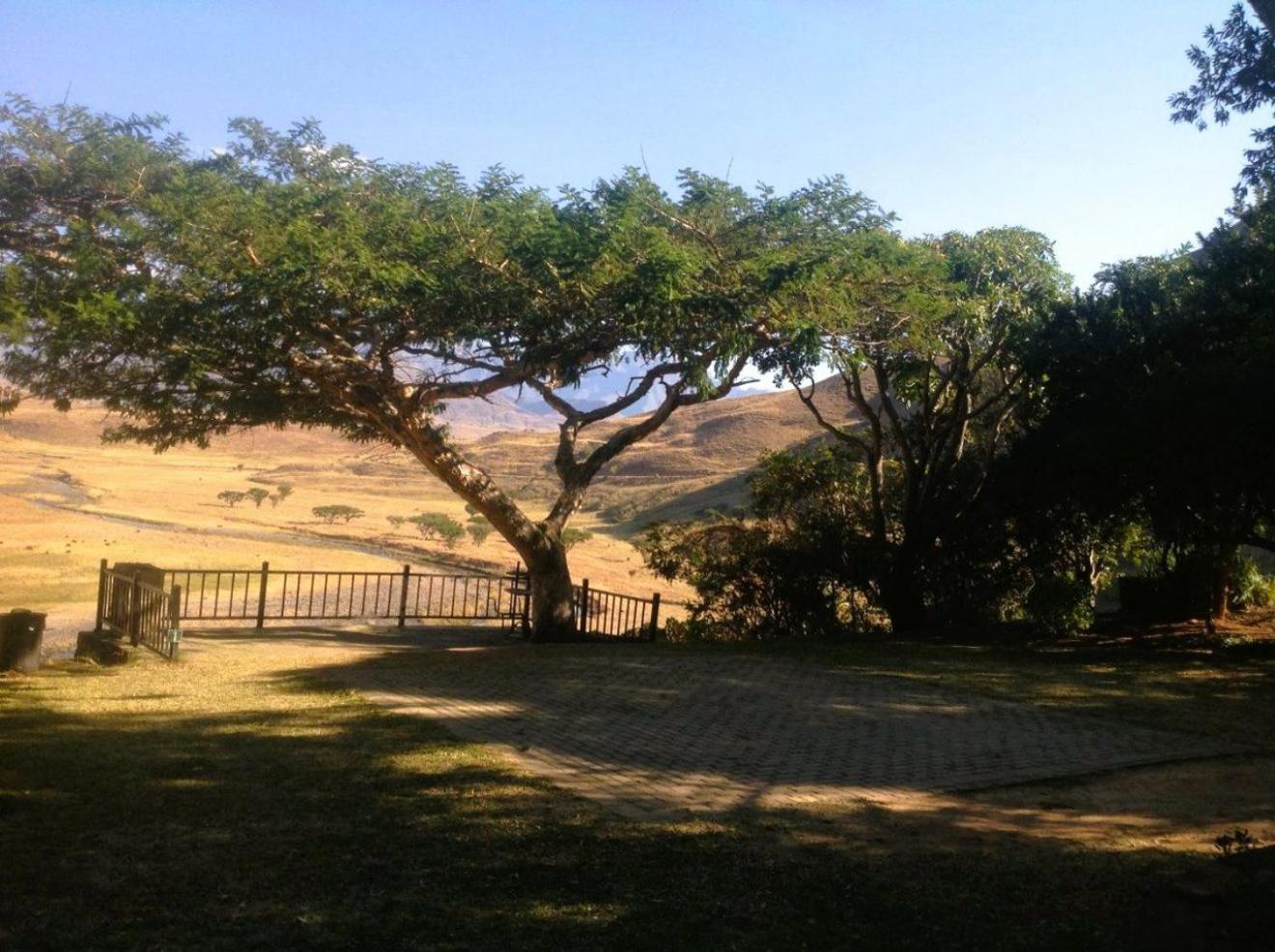 Hlalanathi Drakensberg Resort Bergville Exteriér fotografie